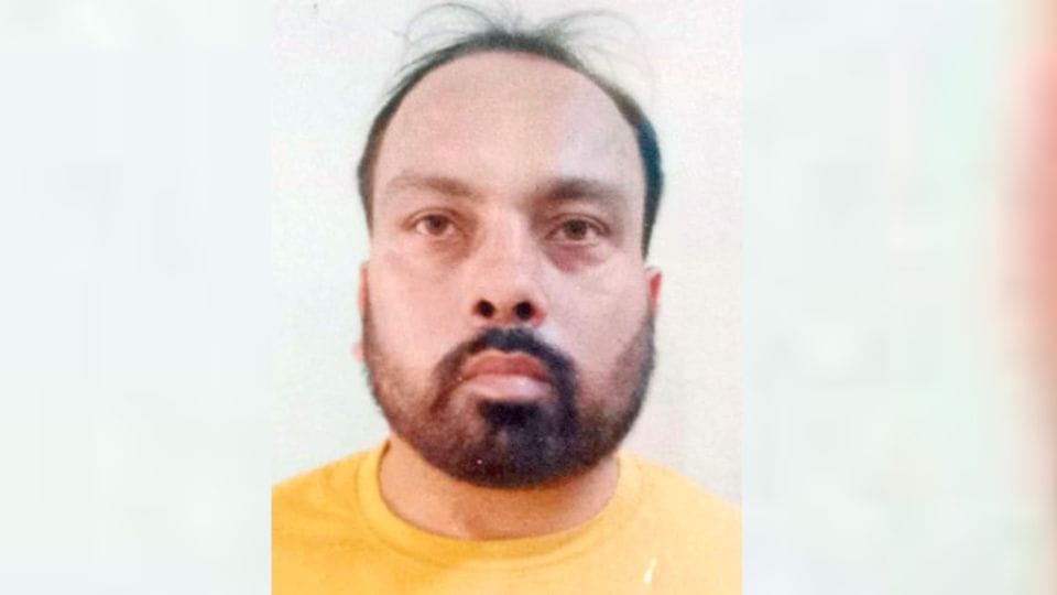 He used to cheat women by trapping them in his net 11 people including a woman were involved in gang in Badaun