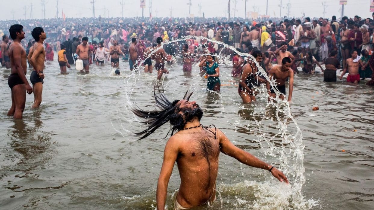 CAG report reveals: Goods worth Rs 9.01 crore were purchased without any need in Mahakumbh-2013