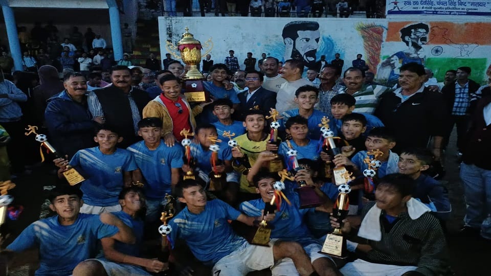 Kumour team became runner up in the competition held at Devsingh ground pithoragarh