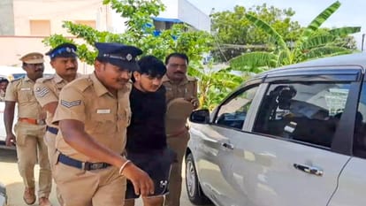Tamil Nadu police shoot at and nab suspects in Thrissur ATM heist