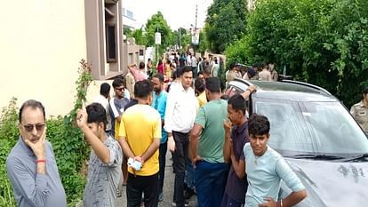 Hindu organizations created ruckus after man from a particular community was found at girl house in haldwani