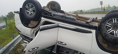 Cricketer Mushir Khan's car accident in Sultanpur.