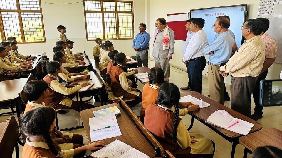 UP Child Protection Commission Chairman Dr. Devendra Sharma inspection in Aligarh