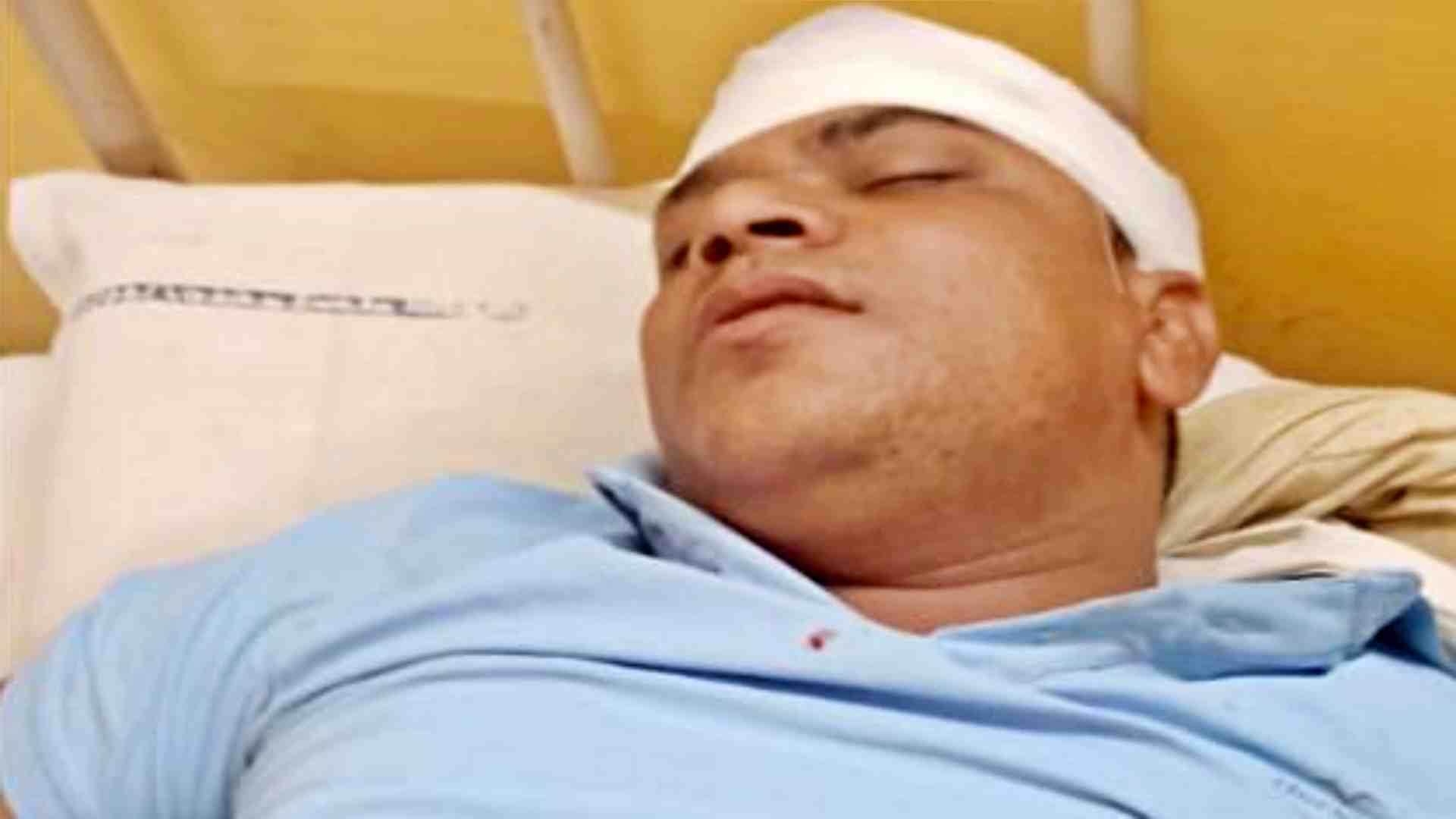 घायल को अस्पताल में कराया गया भर्ती।