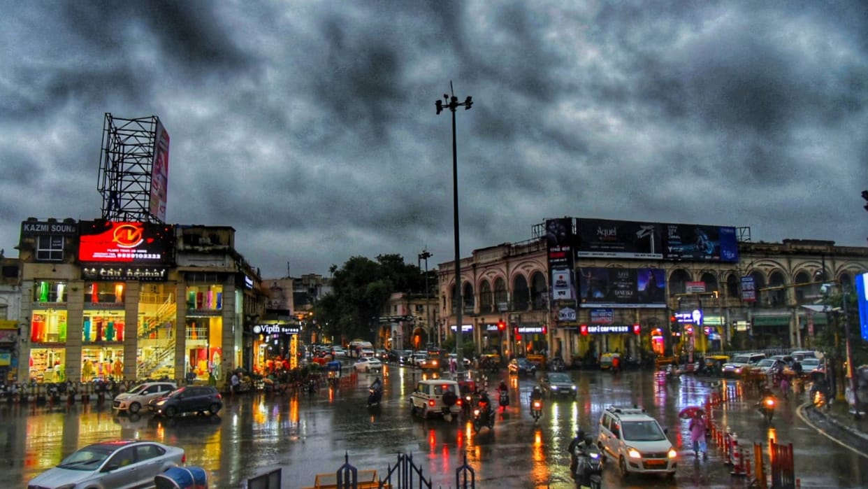 Lucknow: City traffic will remain changed on New Year celebrations, no entry at many places.