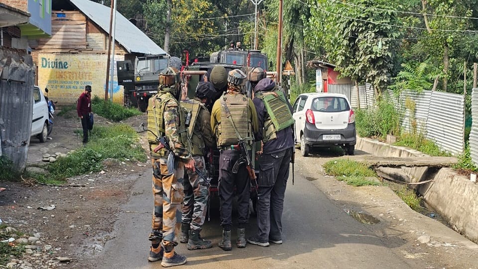 Clash between security forces and terrorists One police officer martyred In Udhampur
