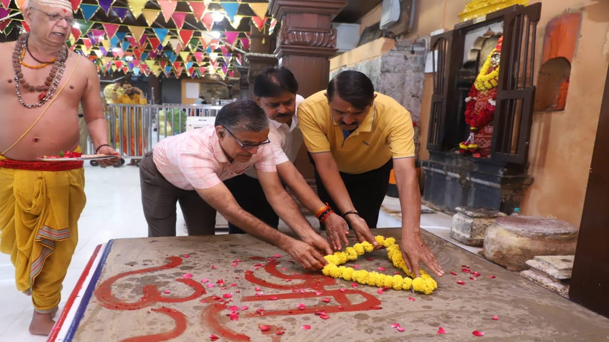 Ujjain Uma Sanjhi festival started in Mahakal with Shila Pujan Naradiya Kirtan will be held in evening