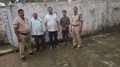 पुलिस संग अपराधी