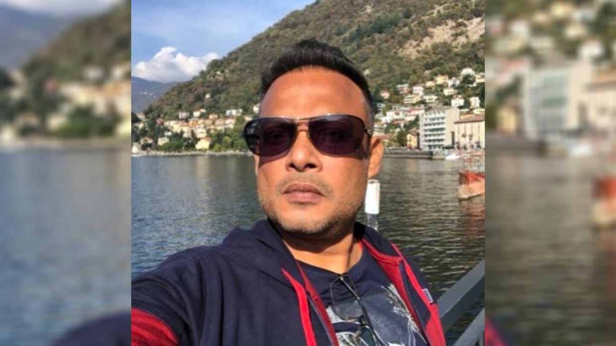 Rajat Poddar Passed Away today due to heart attack in London was film bhool bhulaiyaa 3 production designer