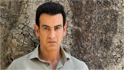 actor ronit roy warned fraudster for using his name to con womens for money on social media