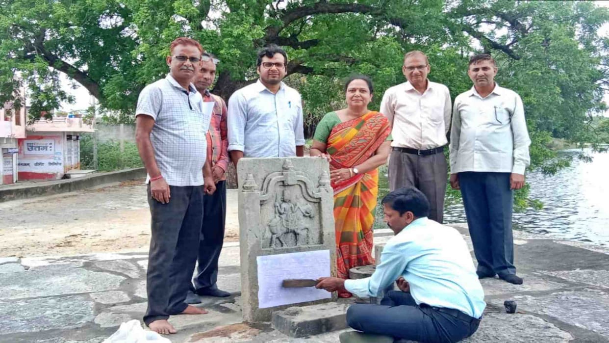 Kekri News: Archaeological department started survey in Baghera village of Kekri