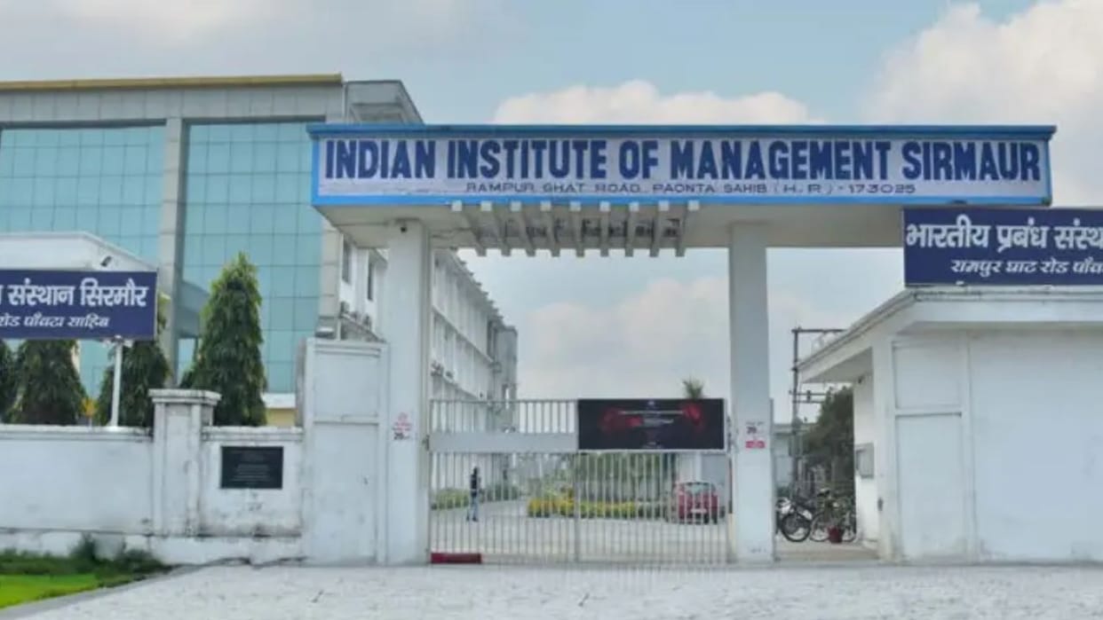 IIM Sirmaur will train school teachers of Himachal Samagra Shiksha signed an agreement with IIM