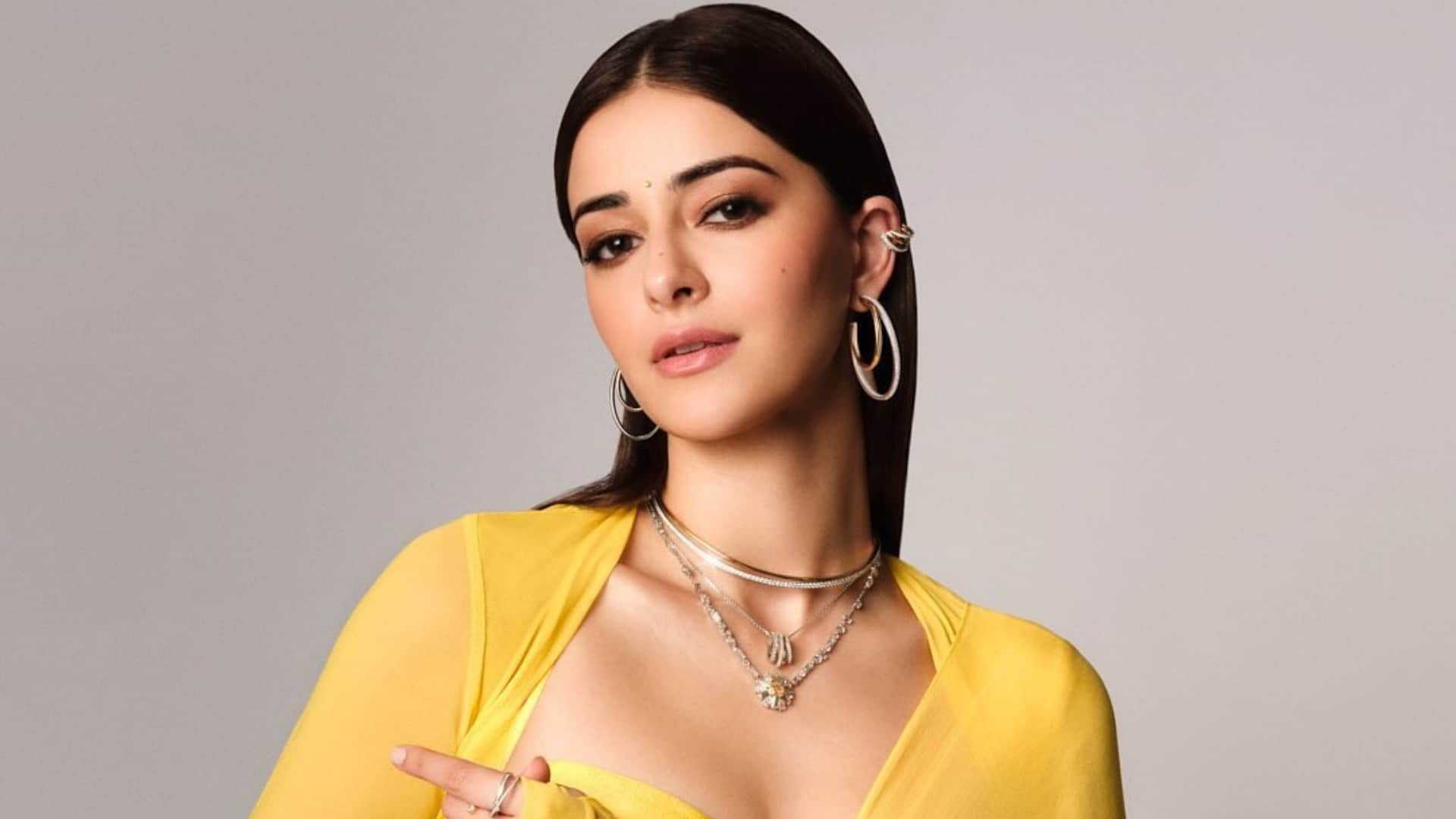 Ctrl actress Ananya panday shares photos with shah rukh khan calls him bestie read Details inside