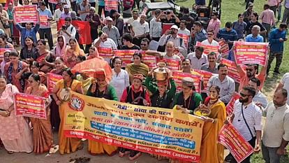 Uttarakhand Land Law Swabhiman Maha Rally in Rishikesh Huge Crowd Of People Gathered Photos