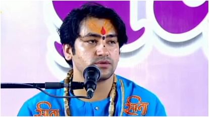 Bihar : हवस का पुजारी सुना होगा, हवस का मौलवी क्यों नहीं हो सकता? धीरेन्द्र शास्त्री ने गया में पूछा यह सवाल Bihar News : Pandit Dhirendra Krishna Shastri targeted Muslims on sexual exploitation Gaya news