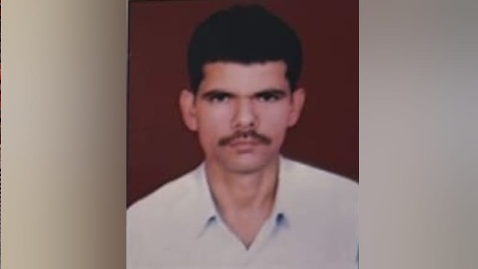 Delhi Family Suicide Case Man Committed Suicide Along With His Four Daughters in Vasant Kunj Know Reasons