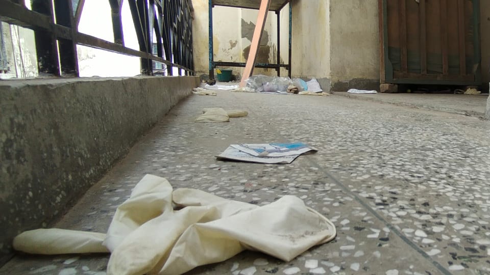 Delhi Family Suicide Case Man Committed Suicide Along With His Four Daughters in Vasant Kunj Know Reasons