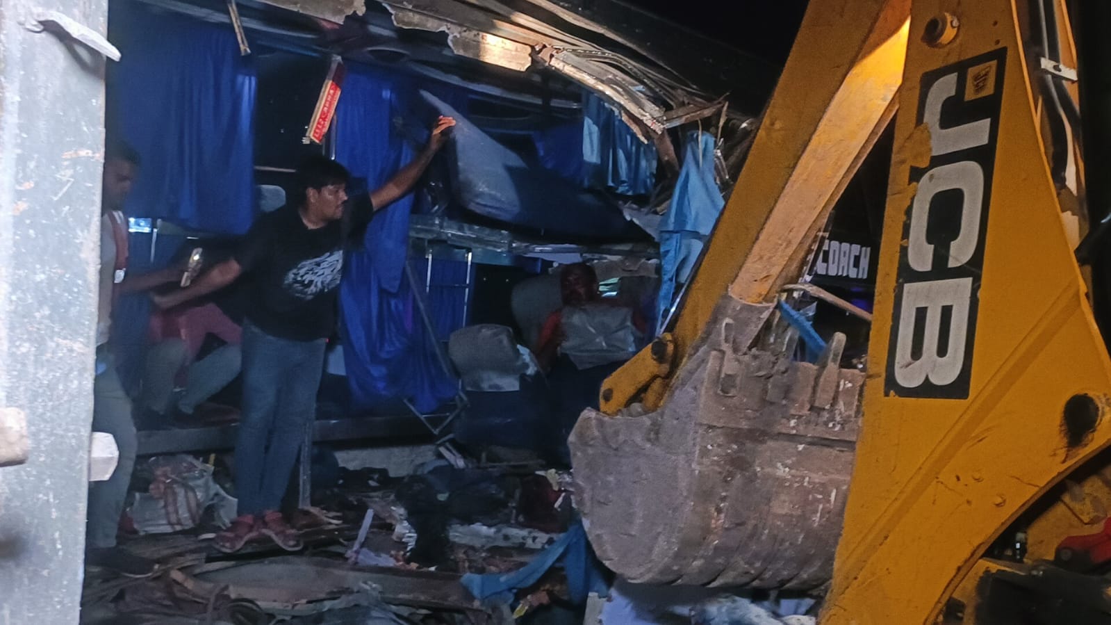 Maihar Raod Accident Photos Gas Cutters Being Brought to Recover Bodies From Bus Inside Story Explained