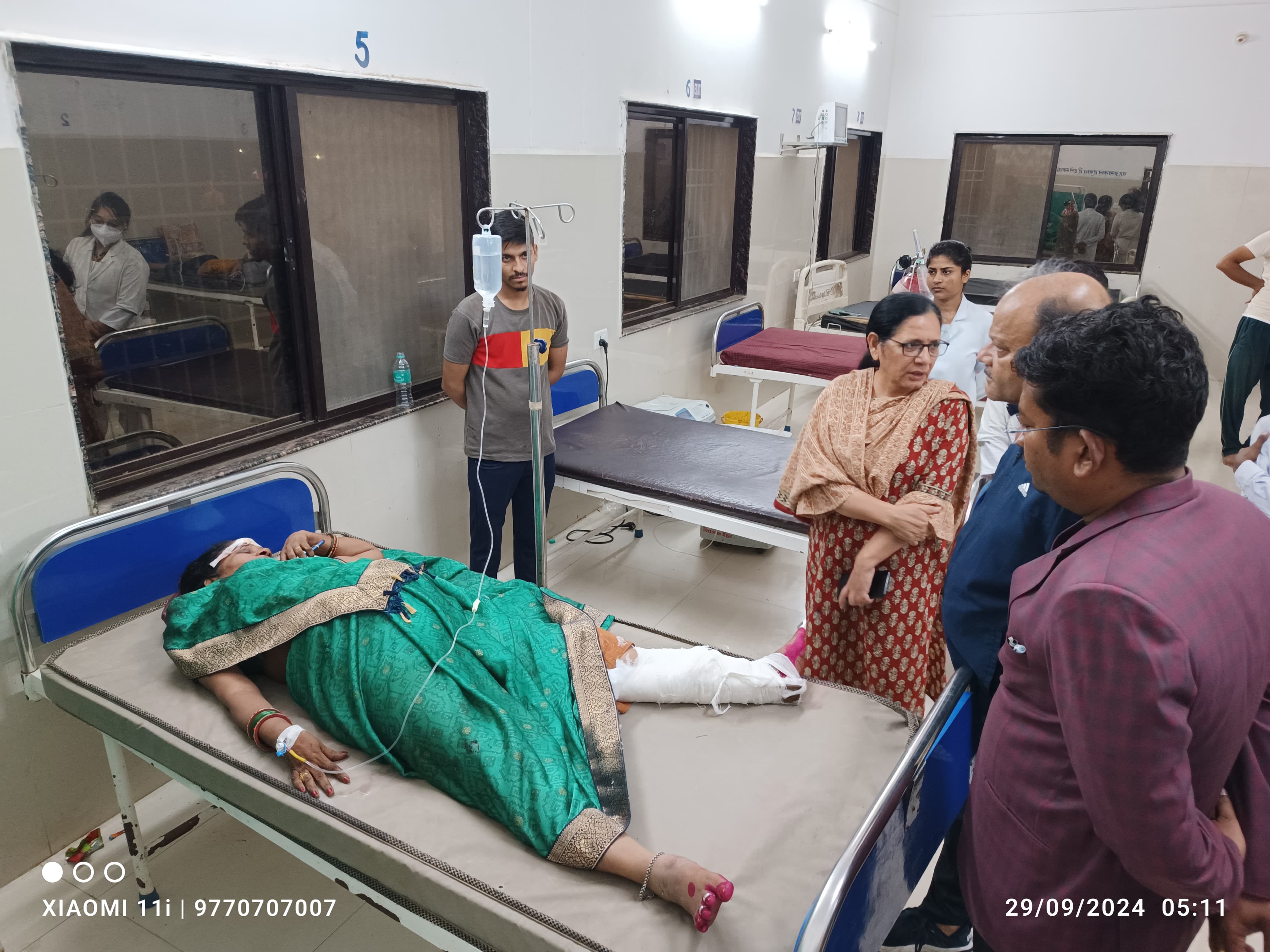 Maihar Raod Accident Photos Gas Cutters Being Brought to Recover Bodies From Bus Inside Story Explained