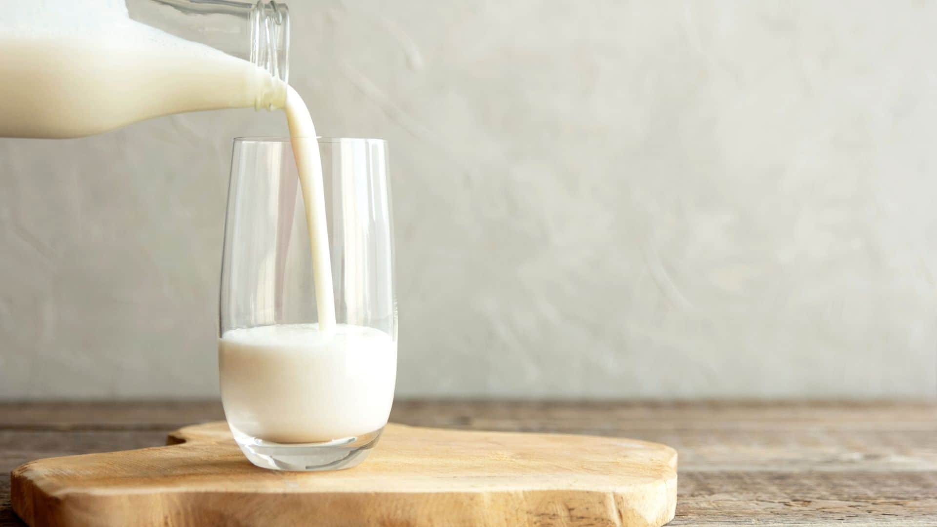 Health Tips latest study says Bowel Cancer Risk Can be Reduced by Milk Experts Revealed