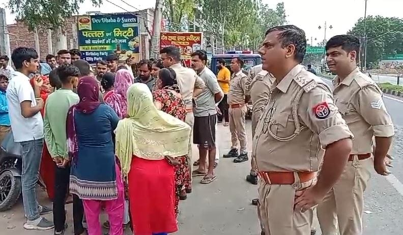 mother died during delivery in a private hospital in Mathura