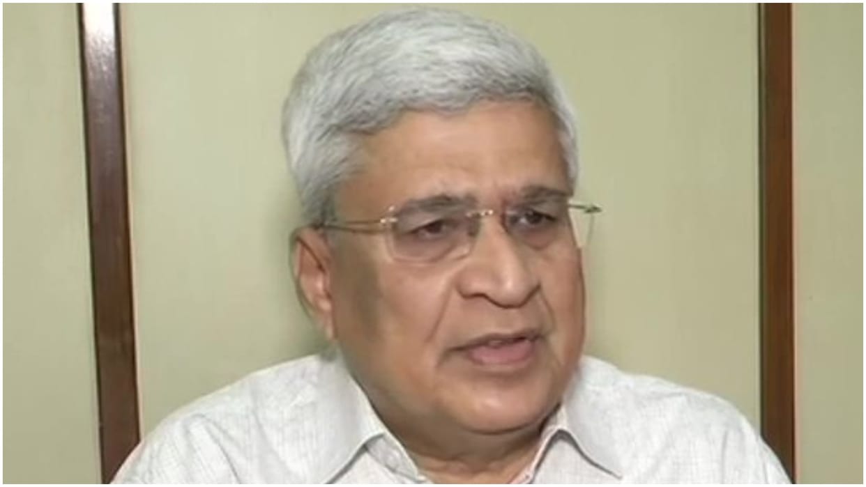 Prakash Karat to be coordinator of CPI(M)'s Polit Bureau, Central Committee as interim measure