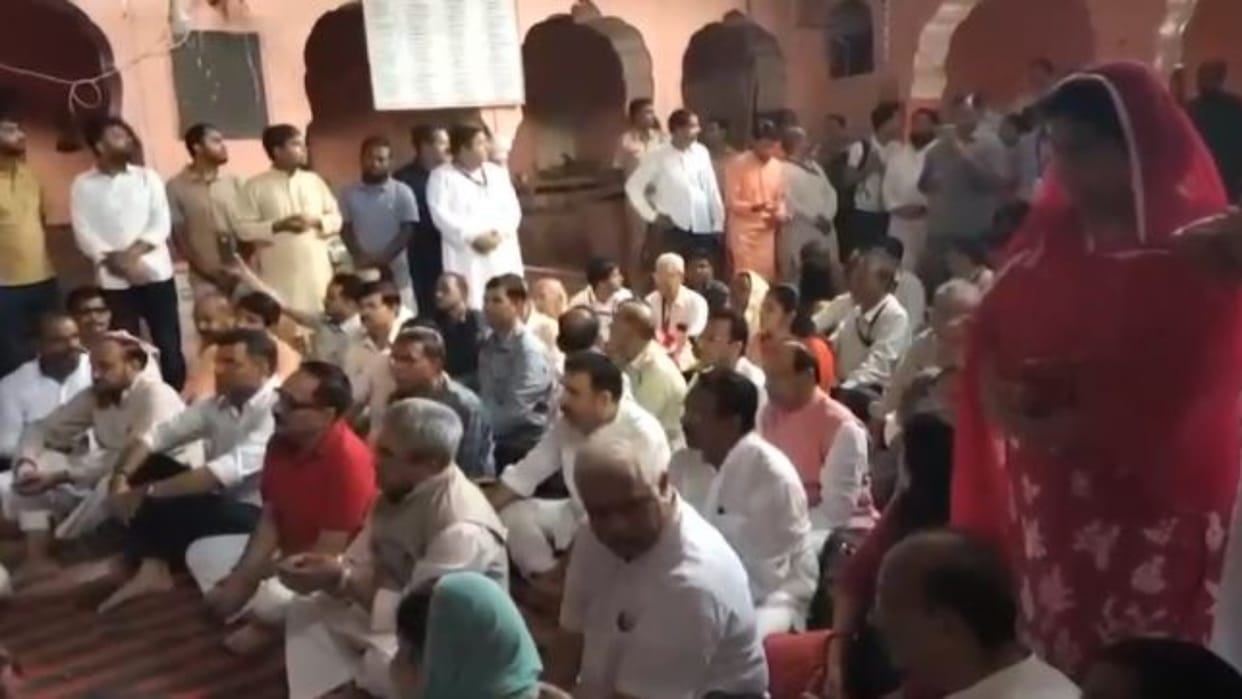 Sawai Madhopur: BJP leaders from Delhi arrived to visit Ganesh temple, meetings are going on in Ranthambore