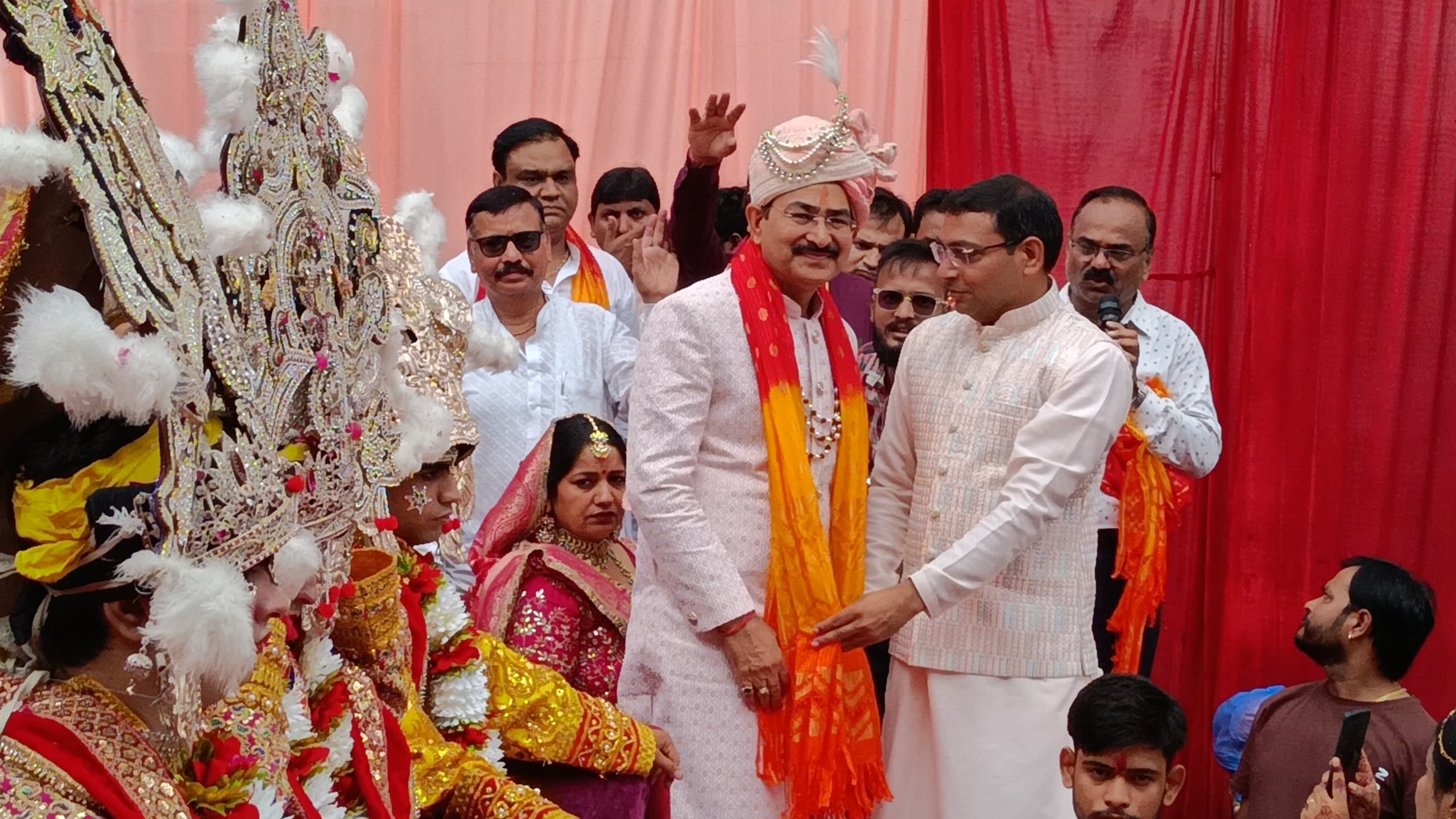 Ram Barat Warm Welcomes In Janakpuri Mahotsav 2024 Agra