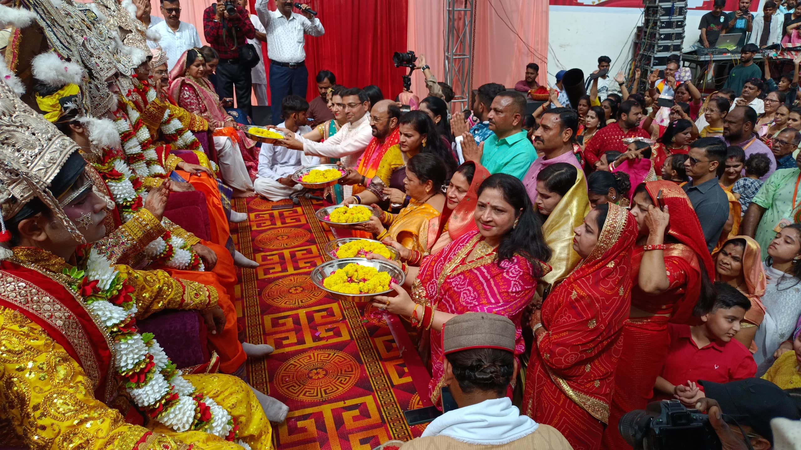 Ram Barat Warm Welcomes In Janakpuri Mahotsav 2024 Agra