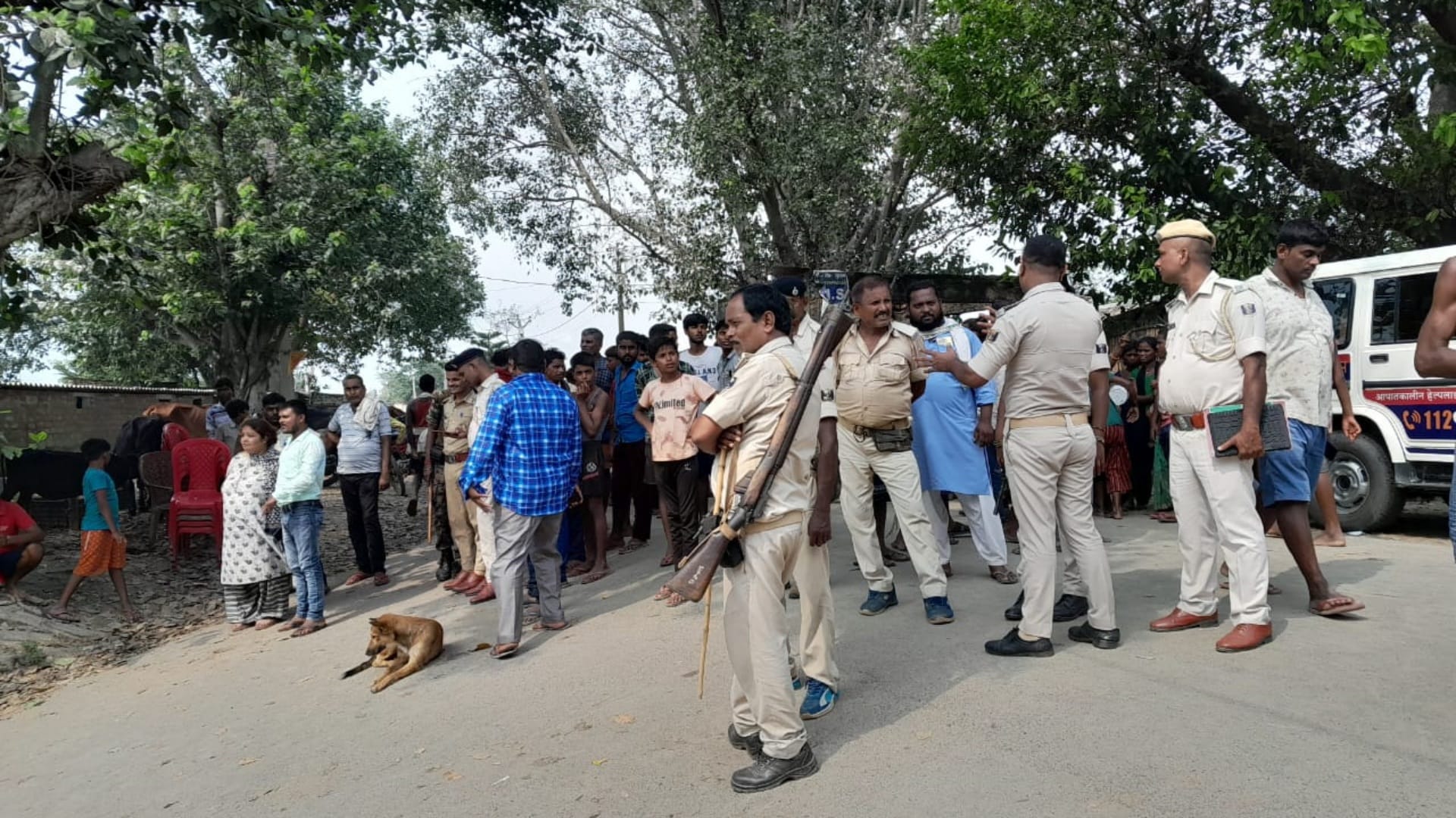 Bihar Flood: Flood wreaks havoc in Mahisi block of Saharsa 50 thousand people displaced normal life disrupted