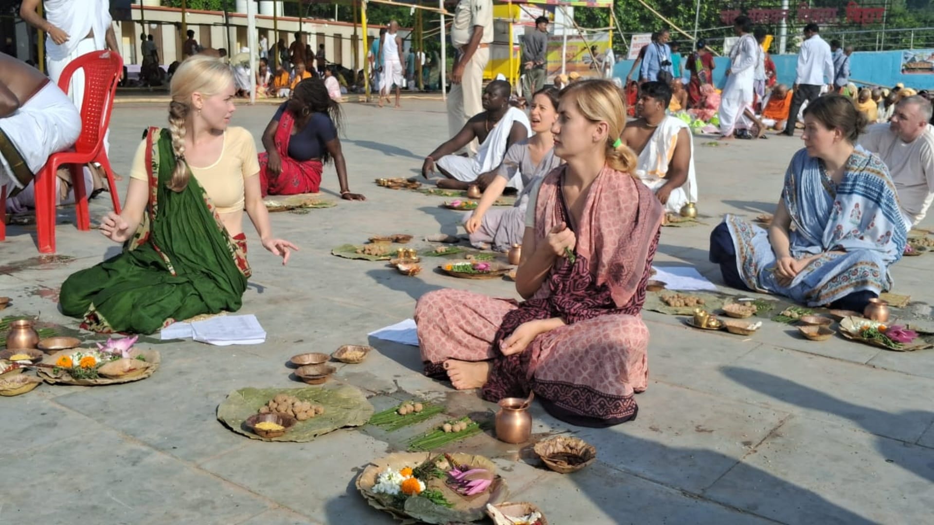 Bihar News: Pilgrims from six countries reached Gayaji Mokshadham, performed Pinddaan