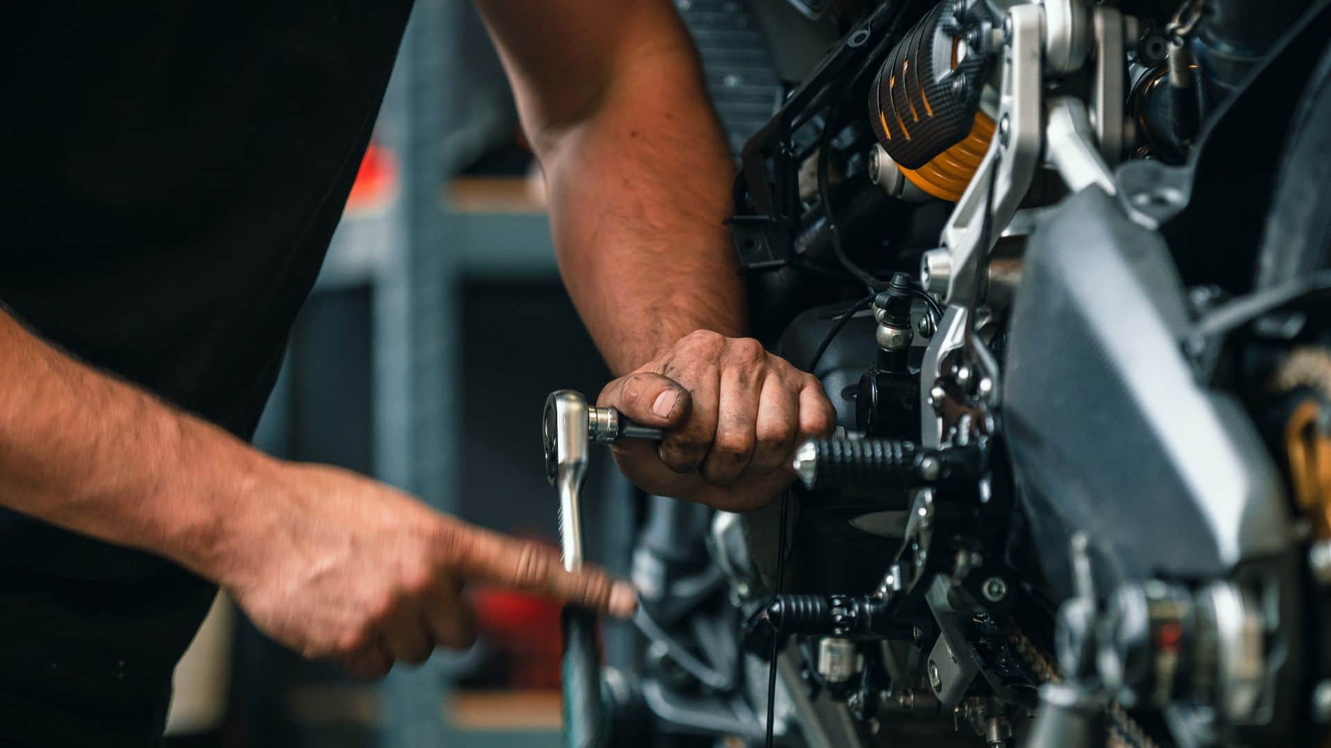 How to start your bike if it suddenly stops Bike Tips In Hindi