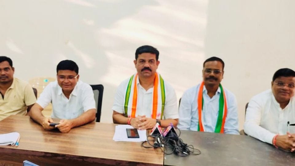 Congress forms seven-member investigation team on student's death in Potakabin
