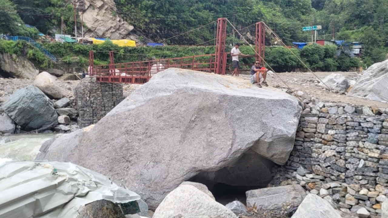 Kedarnath yatra route Work on pedestrian bypass started again in Sonprayag relief from landslide zone