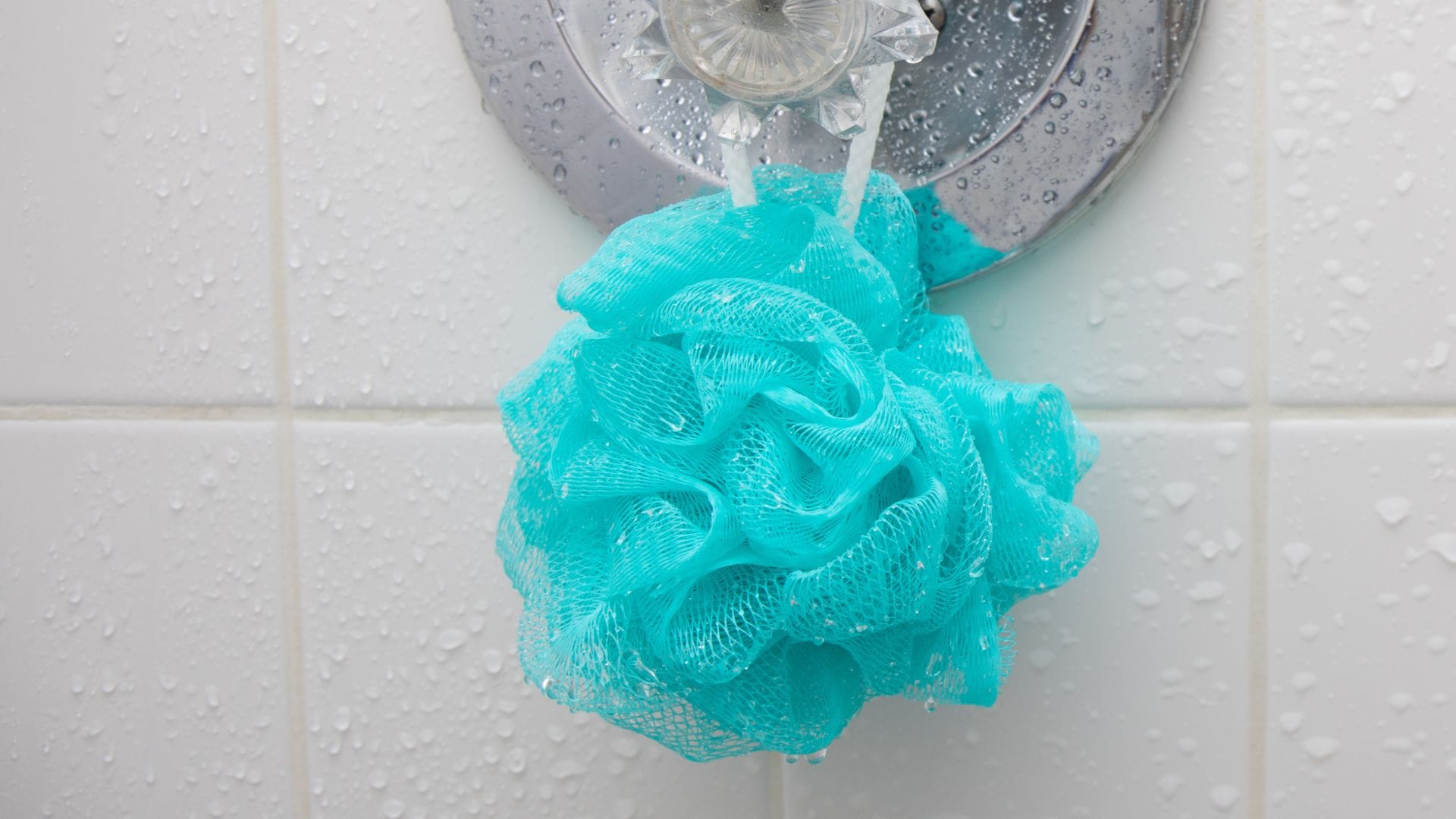 Loofah Using Tips What is the best way to use a loofah in hindi