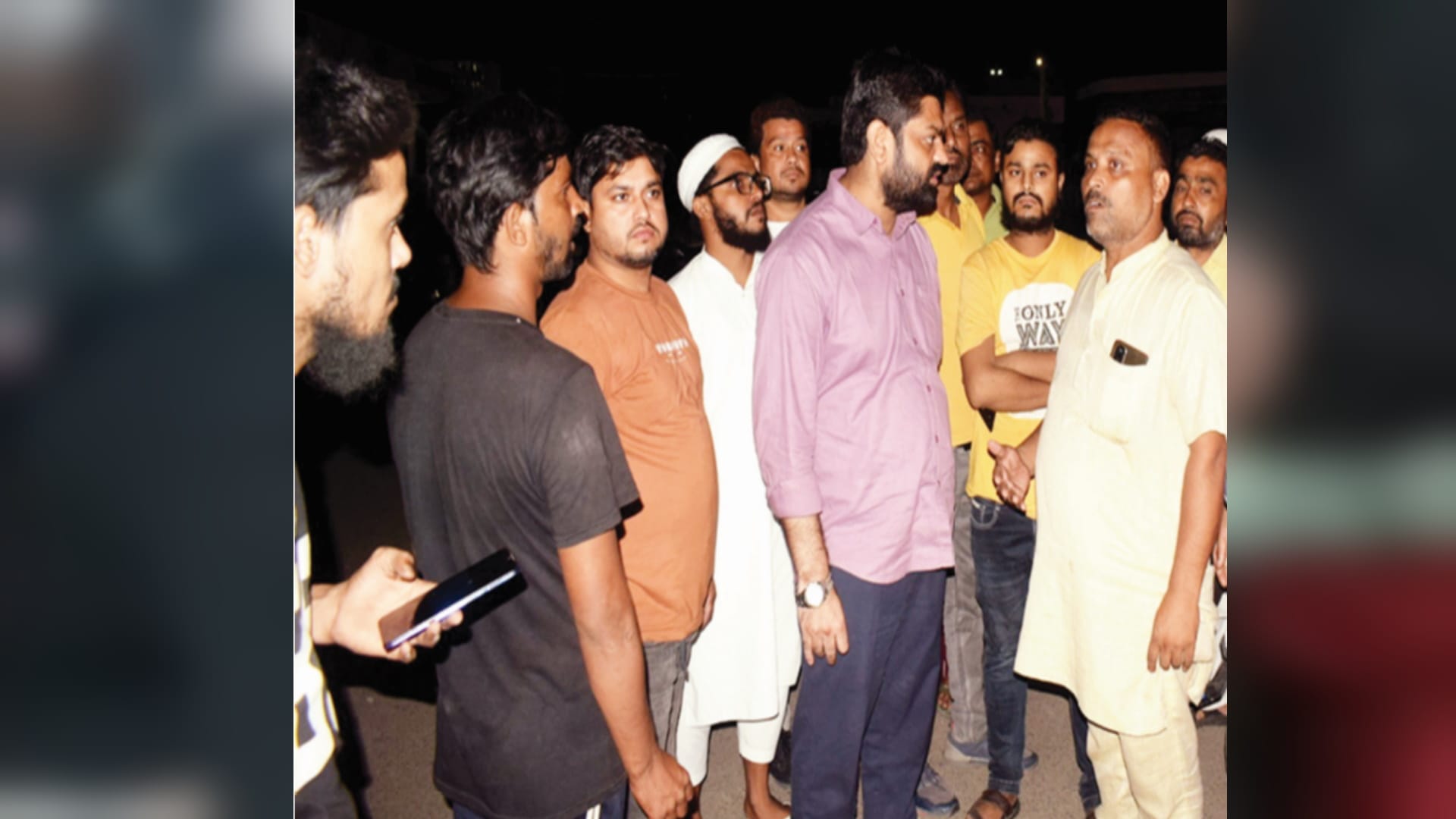 Murder in Meerut: friends stabbed the youth to death, mother kept crying for the son