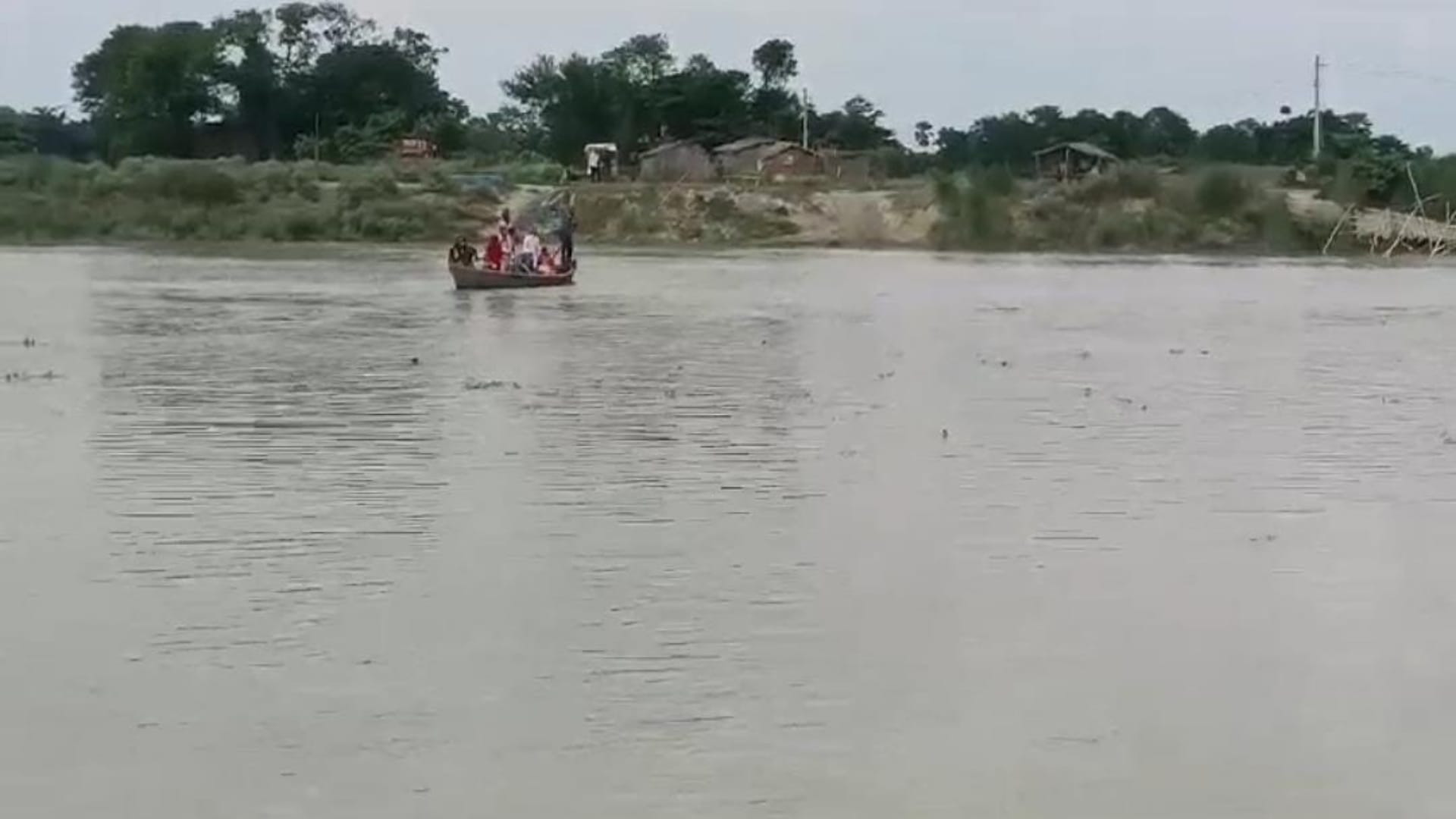 Muzaffarpur Flood: Gandak river water level rising, Bagmati river crossing danger mark; High alert in 3 blocks