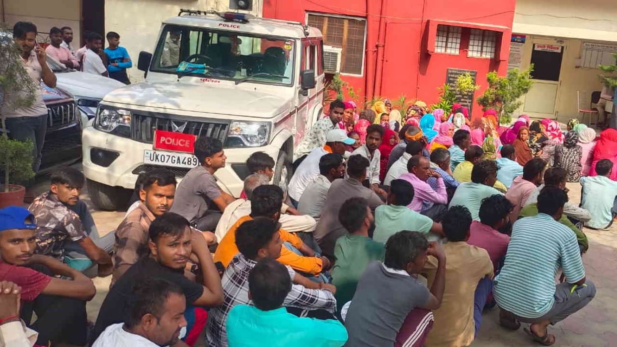 Injured Pankit died in AIIMS villagers surrounded police station Six youths attacked with a knife Roorkee