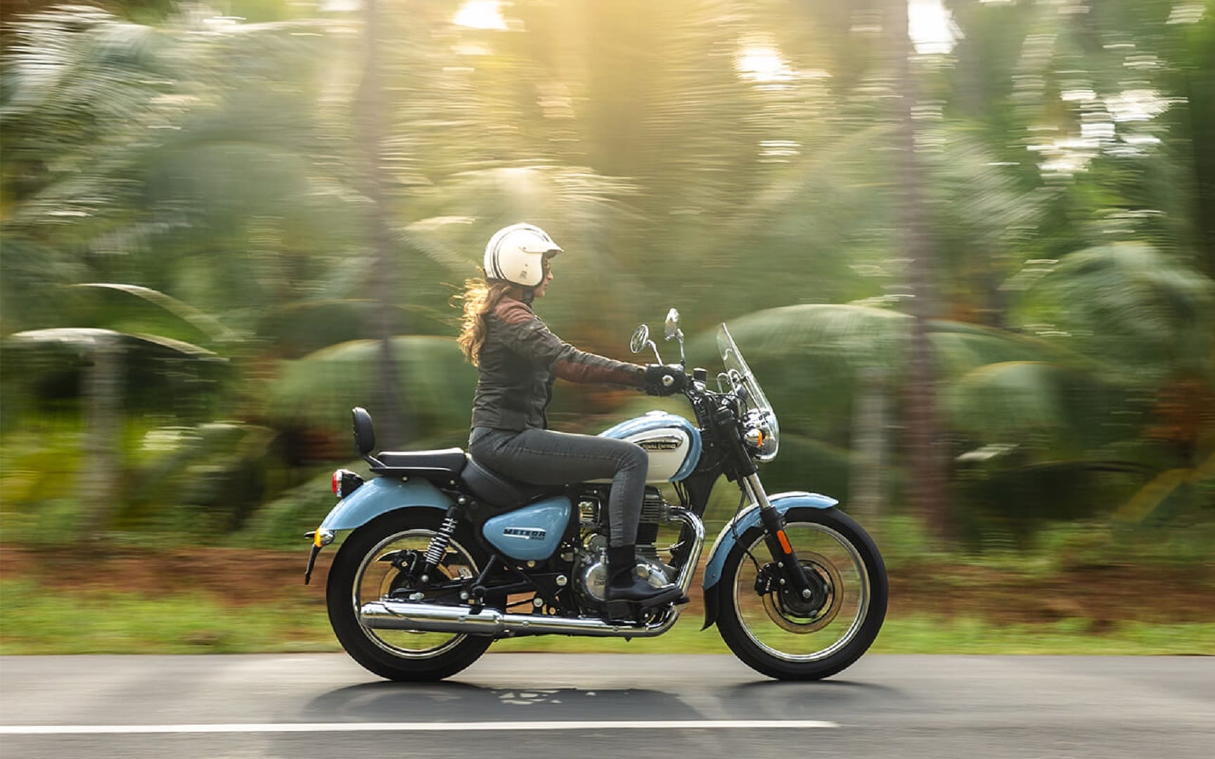 Royal Enfield ties up with Flipkart to sell 350 cc bikes Latest News in Hindi