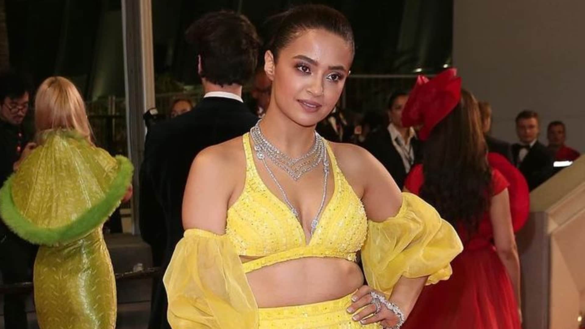 Celebrities Who Got Married Secretly Kalki Koechlin Surveen Chawla John Abraham Juhi Chawla Rani Mukharji