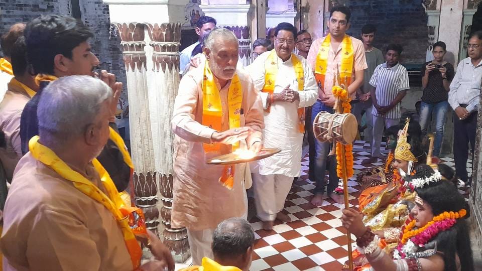 Saint Videhanand Giri returned to Varaha temple in Kasganj