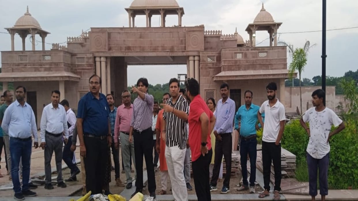 Six lane bridge, Rae Bareli-Prayagraj 4-lane road should be made operational by November 15.