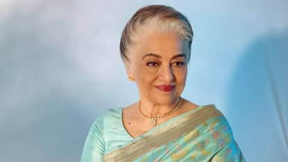 When Asha Parekh Gave A Befitting Reply To The Director Over The Revealing Dress
