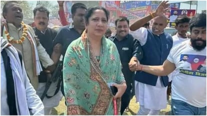 Bihar : Vinita Vijay daughter of former minister Lalit Vijay Singh left LJP R and joined pk Jan Suraj.