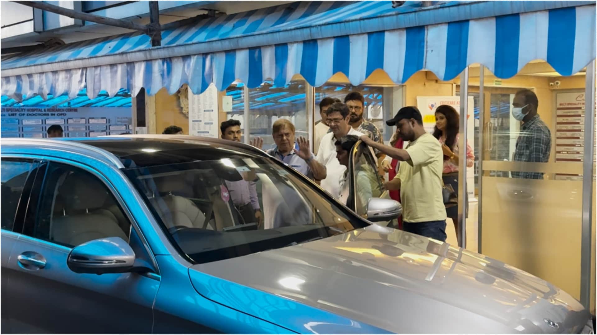 Govinda daughter Tina ahuja and these celebrities reach hospital shatrughan sinha david dhawan jacky bhagnani