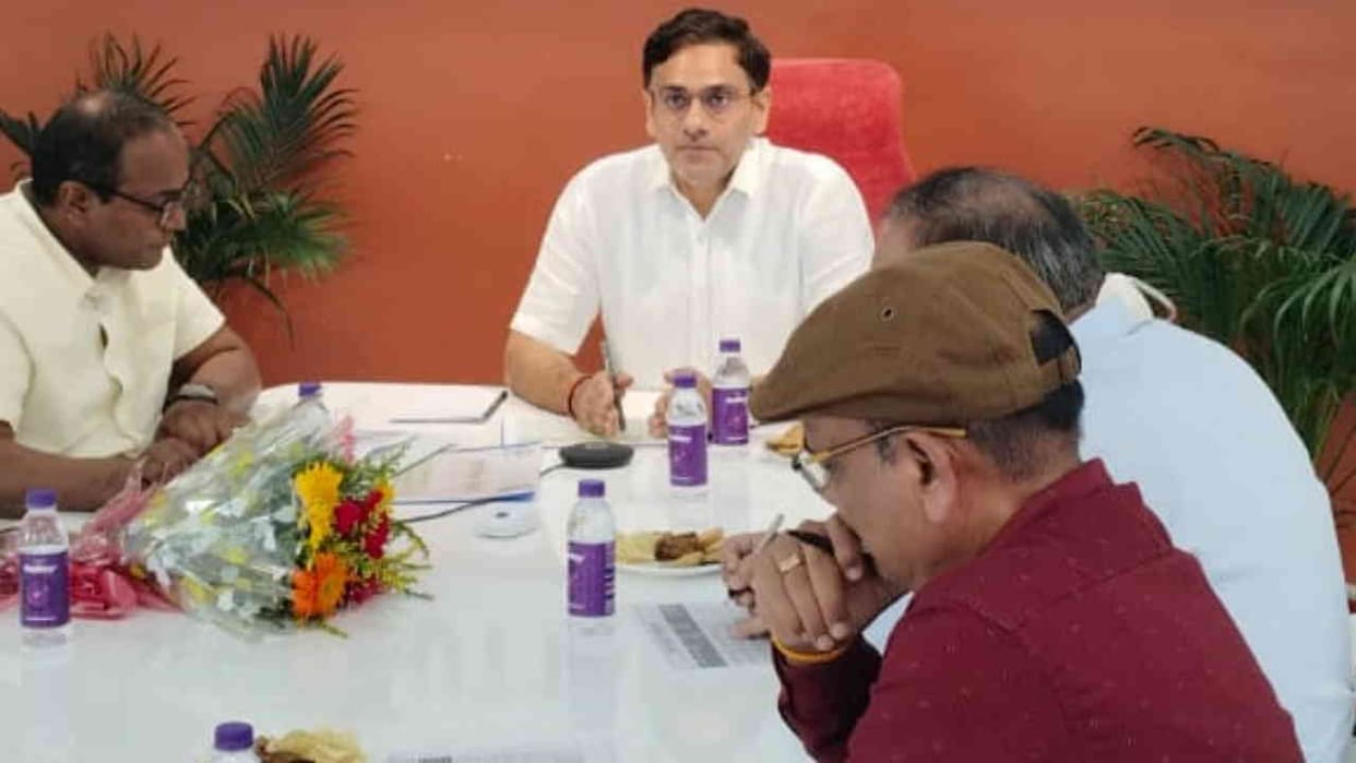 Saurabh-Joshi ahead in MLA fund expenditure Dr. Dhan Singh and Agrawal behind Uttarakhand News in hindi