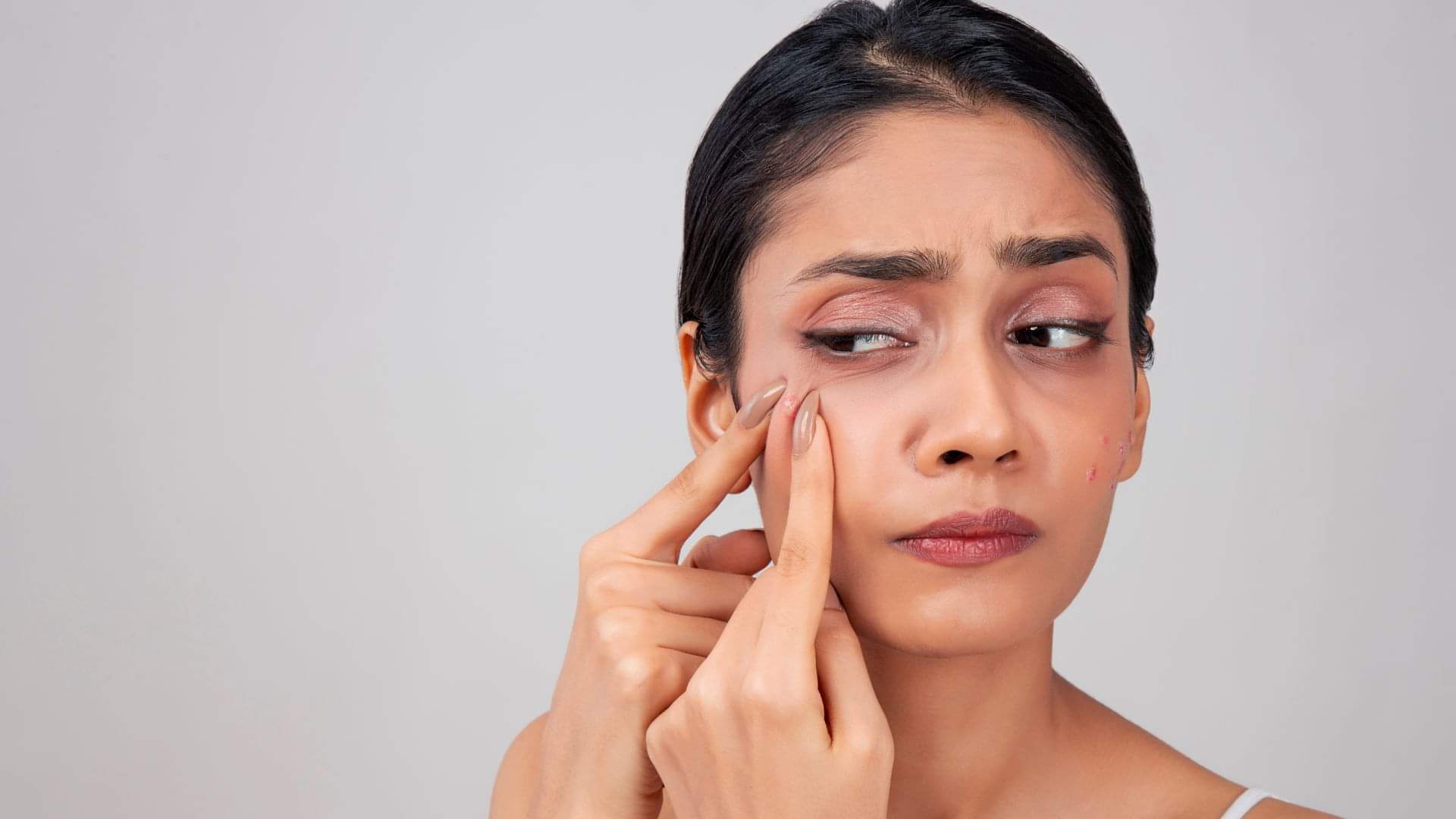Monsoon Skincare Alert Never Apply These Things on Your Face During Rainy Season