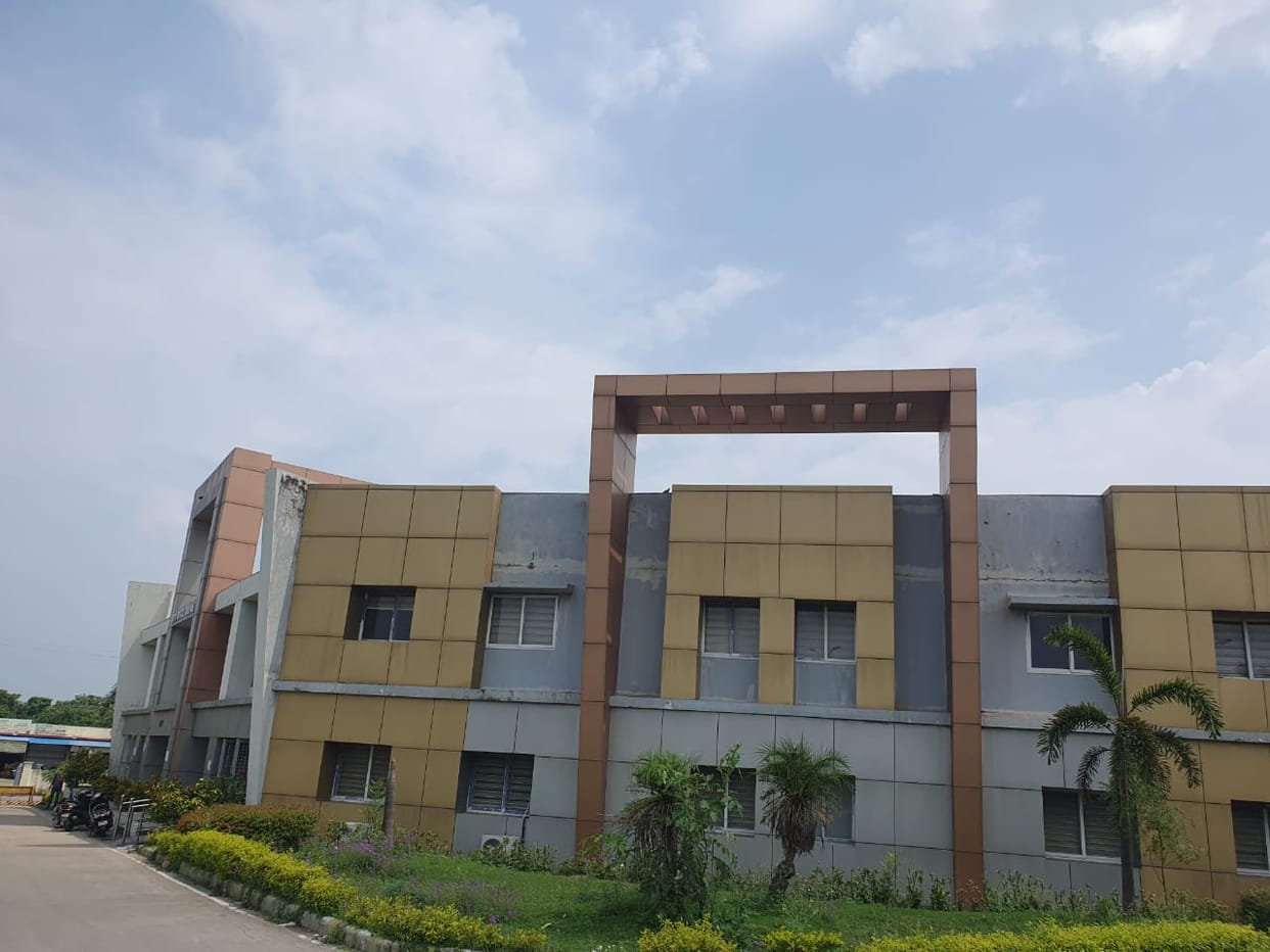 Bhopal: Smart chip company's tenure ends, applicants' problems increase, RTO says - we are making alternative