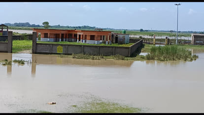 Four rivers cross the red mark, the pace of growth is stopping