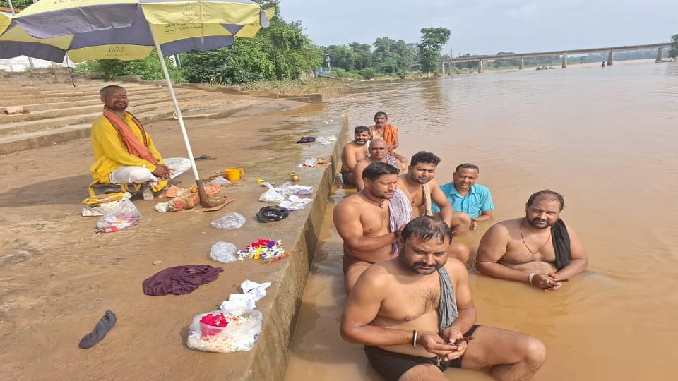 Pitru Paksha 2025 Date Time Muhurat Know What to do and what not to do in hindi